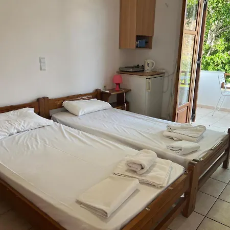 Panorama Zimmer Und Apartments Léntas Extérieur photo