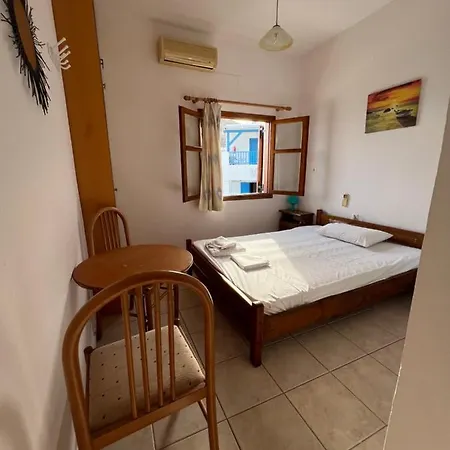 Panorama Zimmer Und Apartments Léntas Extérieur photo