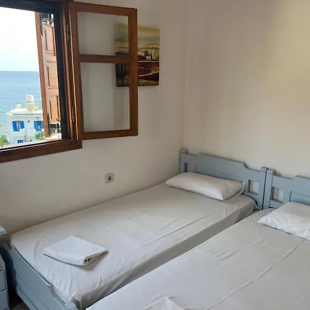 Panorama Zimmer Und Apartments Léntas Extérieur photo